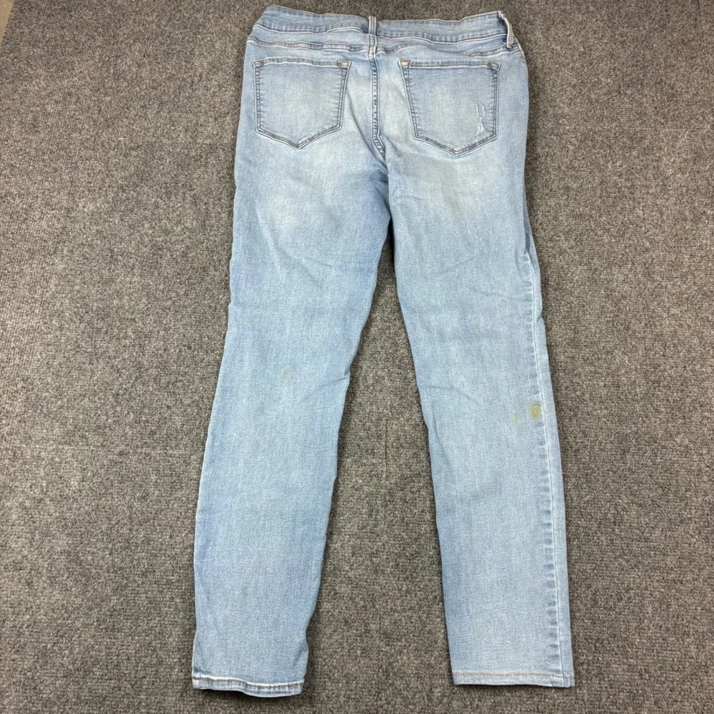 Old Navy Rockstar Super Skinny Jeans Womens‎ 12 Light Wash Blue Mid Rise Stretch